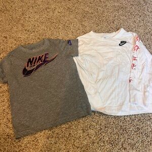 Nike Kids Gray and White Short Sleeve Tees - Size 7